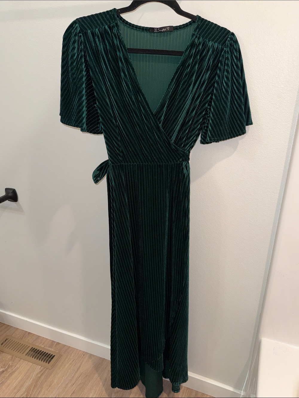 Simplee Apparel Emerald Green Velvet Maxi Wrap Dress